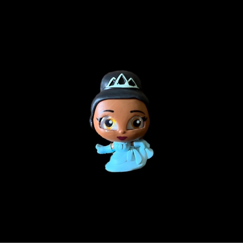 Disney Doorables: Series 7 Figurine – The Princess and the Frog – Tiana